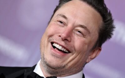 Elon Musk and his fellow CEOs are outpacing their workers with fastest pay growth in 14 years—but some still justify massive pay packages by ‘fairness’